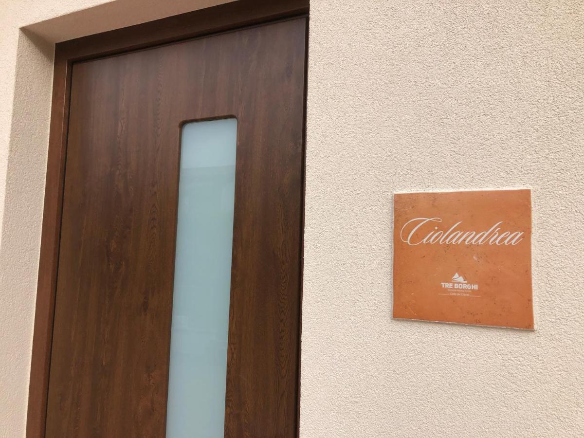 サン・ジョヴァンニ・ア・ピーロ Tre Borghiヴィラ エクステリア 写真